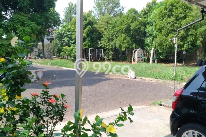 Dijual Rumah Premium dengan Fasilitas Sekitar Lengkap di Kembangan, Jakarta Barat Dijual Rumah Premium dengan Fasilitas Sekitar Lengkap di Kembangan, Jakarta Barat