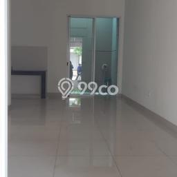Rumah Berkelas LT 90m² / LB 120m² di Kompleks Cluster Green Lake City, Jakarta Barat Rumah Berkelas LT 90m² / LB 120m² di Kompleks Cluster Green Lake City, Jakarta Barat