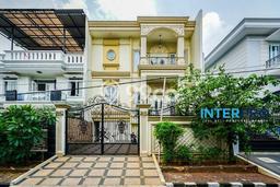 Rumah Mewah LB 575m2 Siap Huni Desain Elegan di Kalideres, Jakarta Barat Rumah Mewah LB 575m2 Siap Huni Desain Elegan di Kalideres, Jakarta Barat