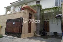 Sewa Rumah Harga Terjangkau di Canggu Badung Punya 4 KT Sewa Rumah Harga Terjangkau di Canggu Badung Punya 4 KT