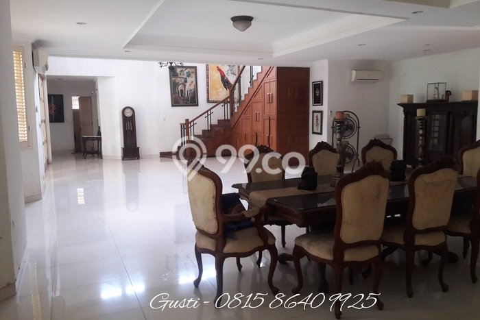 Ready to Use! Premium House LT 1095m2 Desain Elegan di Warung Buncit Ready to Use! Premium House LT 1095m2 Desain Elegan di Warung Buncit