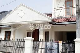 Jual Rumah Eksklusif 2 KT di BSD, Tangerang Jual Rumah Eksklusif 2 KT di BSD, Tangerang