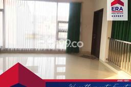 BEST CHOICE! Rumah di Pondok Gede, LT 305m² Bangunan 361m² BEST CHOICE! Rumah di Pondok Gede, LT 305m² Bangunan 361m²