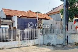 Hunian Mewah LB 500m2 Siap Huni Desain Elegan di Kramat, Jakarta Pusat Hunian Mewah LB 500m2 Siap Huni Desain Elegan di Kramat, Jakarta Pusat