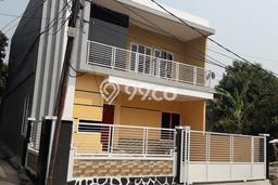 Rumah Cantik 2 Lt dalam semi Cluster di Kalisari, Cijantung, Jakarta Timur Rumah Cantik 2 Lt dalam semi Cluster di Kalisari, Cijantung, Jakarta Timur