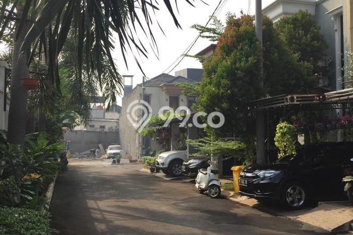 Rumah Elit Modern Tanpa Renovasi di Cipinang Jakarta Timur Rumah Elit Modern Tanpa Renovasi di Cipinang Jakarta Timur