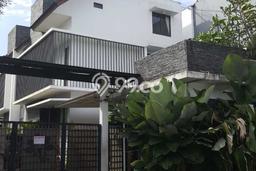 Jarang Ada! Rumah Sewa 4 Kamar Bagus Siap Huni Kemang Jarang Ada! Rumah Sewa 4 Kamar Bagus Siap Huni Kemang