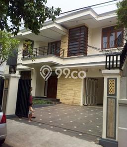 Rumah di Kemang, Akses ke Sekolah, LT 800m² Rumah di Kemang, Akses ke Sekolah, LT 800m²