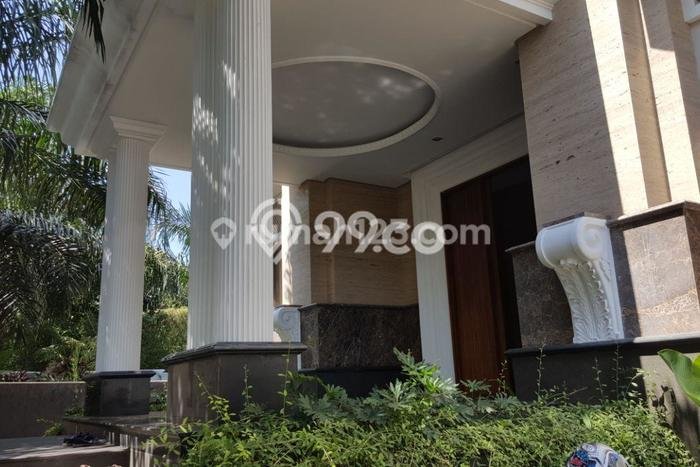 Rumah Luxury Dijual di Jakarta Selatan Fasilitas Premium Rumah Luxury Dijual di Jakarta Selatan Fasilitas Premium