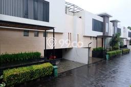 Rumah Strategis Cipete, Jakarta Selatan, Luas 211m² Bangunan 354m² Rumah Strategis Cipete, Jakarta Selatan, Luas 211m² Bangunan 354m²