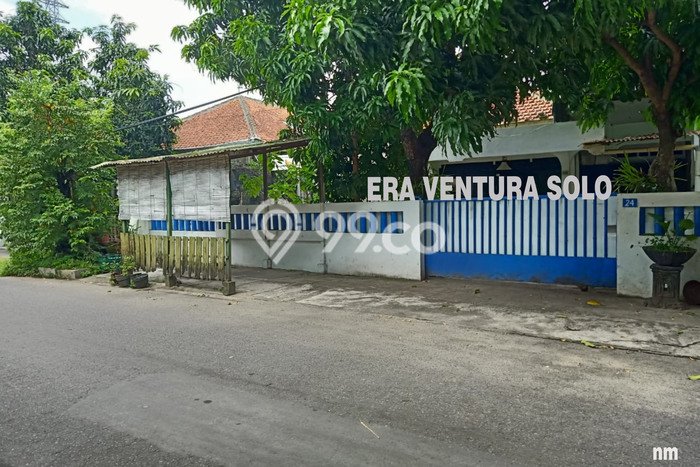 Hot Offer Hunian Mewah Ideal dan Luas di Laweyan, Surakarta Hot Offer Hunian Mewah Ideal dan Luas di Laweyan, Surakarta