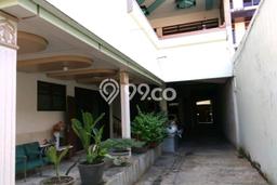 Ready to Use! Premium House LT 800m2 Desain Elegan di Kalisari Ready to Use! Premium House LT 800m2 Desain Elegan di Kalisari