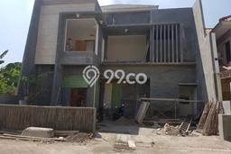 Rumah Luxury Modern Tanpa Renovasi di Manyar Surabaya Rumah Luxury Modern Tanpa Renovasi di Manyar Surabaya
