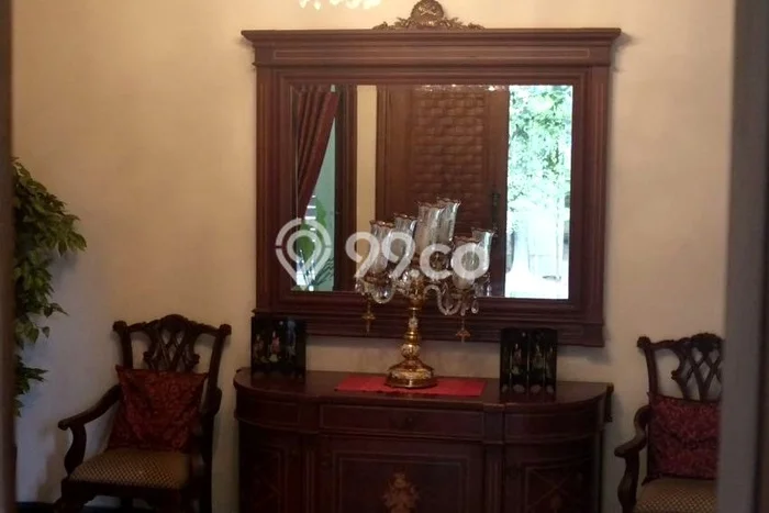 Dijual Rumah Premium dengan Fasilitas Sekitar Lengkap di Menteng, Jakarta Pusat Dijual Rumah Premium dengan Fasilitas Sekitar Lengkap di Menteng, Jakarta Pusat