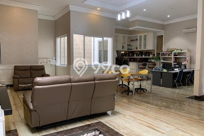 Ready to Use! Luxury House LT 200m2 Desain Modern di Muara Karang Ready to Use! Luxury House LT 200m2 Desain Modern di Muara Karang