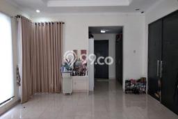 Hunian Mewah Siap Huni LT 395m2 di Kelapa Gading, Jakarta Utara Hunian Mewah Siap Huni LT 395m2 di Kelapa Gading, Jakarta Utara