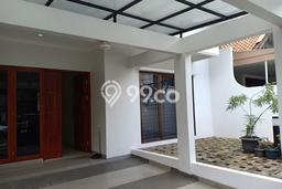 Sewa cepat hunian minimalis lokasi strategis 4 Kamar di Kebayoran Baru, Jakarta Selatan Sewa cepat hunian minimalis lokasi strategis 4 Kamar di Kebayoran Baru, Jakarta Selatan