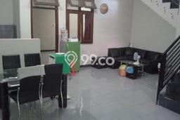Dijual Cepat Rumah Bagus Siap Huni LB 150m2 di Jebres, Solo Dijual Cepat Rumah Bagus Siap Huni LB 150m2 di Jebres, Solo