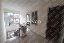 Ready to Use! Luxury House LT 75m2 Desain Elegan di Green Ville Ready to Use! Luxury House LT 75m2 Desain Elegan di Green Ville