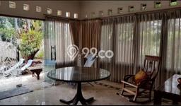 Rumah Mewah Dalam Komplek Fasilitas Lapangan Tenis & Private Pool di Villa Jati Padang, Pasar Minggu Rumah Mewah Dalam Komplek Fasilitas Lapangan Tenis & Private Pool di Villa Jati Padang, Pasar Minggu