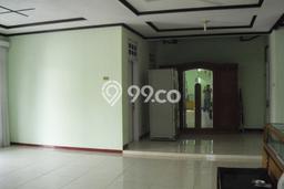 KESEMPATAN EMAS! Rumah area Cengkareng, Jakarta Barat, LT 210m² Bangunan 240m² KESEMPATAN EMAS! Rumah area Cengkareng, Jakarta Barat, LT 210m² Bangunan 240m²