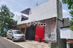 For Sale Rumah 3 Kamar Lokasi Ideal Bagus dan Strategis di Jebres For Sale Rumah 3 Kamar Lokasi Ideal Bagus dan Strategis di Jebres