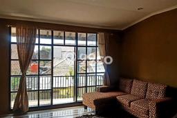 Dijual Cepat Rumah Strategis LT 180m2 LB 250m2 di Bandung Cocok untuk Hunian Dijual Cepat Rumah Strategis LT 180m2 LB 250m2 di Bandung Cocok untuk Hunian