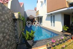 Rumah di Citra Garden, Jakarta Barat, Luas 180m² LB 175m² Rumah di Citra Garden, Jakarta Barat, Luas 180m² LB 175m²