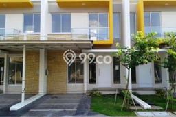 Dijual Hunian Rumah Terawat 3 KT di Green Lake City, Jakarta Barat Dijual Hunian Rumah Terawat 3 KT di Green Lake City, Jakarta Barat