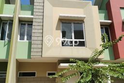 Rumah LT 48m² Akses Transportasi Umum di Gading Serpong, Tangerang Rumah LT 48m² Akses Transportasi Umum di Gading Serpong, Tangerang