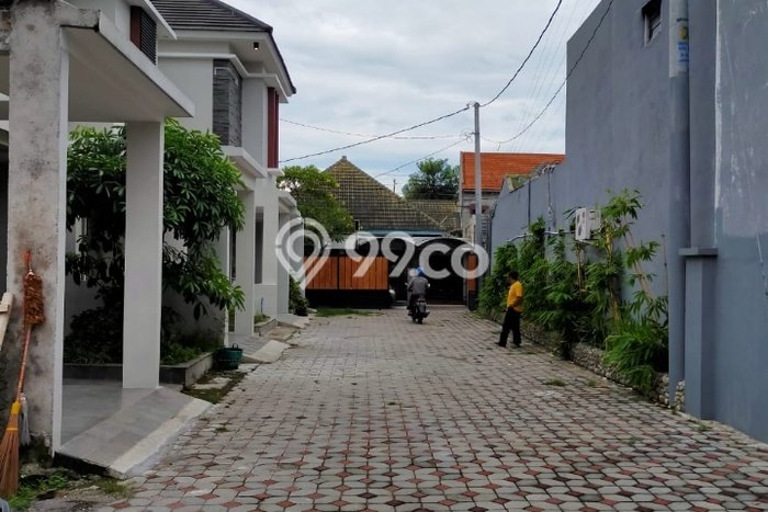 Rumah Modern Cantik 3 KT Siap Huni di Serengan Rumah Modern Cantik 3 KT Siap Huni di Serengan
