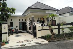 Disewakan! Rumah 2 Kamar Tidur &
2 Kamar Mandi di Nusa Dua, Badung Disewakan! Rumah 2 Kamar Tidur &
2 Kamar Mandi di Nusa Dua, Badung