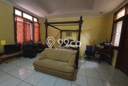 Hunian Mewah Siap Huni LT 459m2 di Cinere, Depok Hunian Mewah Siap Huni LT 459m2 di Cinere, Depok