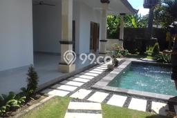 Rumah area Canggu, Akses ke Tol, 2 KM, LT 300m² LB 150m² Rumah area Canggu, Akses ke Tol, 2 KM, LT 300m² LB 150m²