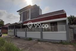 Dijual Cepat Rumah Bagus Siap Huni LB 120m2 di Gentan, Solo Dijual Cepat Rumah Bagus Siap Huni LB 120m2 di Gentan, Solo