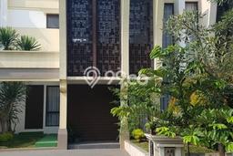 Rumah Menguntungkan di Pusat Kota BSD Green Wich, Tangerang - LT 160m² Rumah Menguntungkan di Pusat Kota BSD Green Wich, Tangerang - LT 160m²