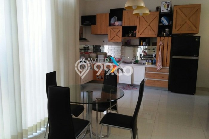 Rumah Elit Modern Siap Huni di Pakuwon CIty Surabaya Rumah Elit Modern Siap Huni di Pakuwon CIty Surabaya