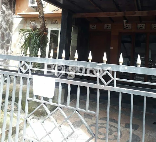 PILIHAN TEPAT! Rumah kawasan Mumbul, 1 KM, Akses Mall, LT 85m² LB 75m² PILIHAN TEPAT! Rumah kawasan Mumbul, 1 KM, Akses Mall, LT 85m² LB 75m²
