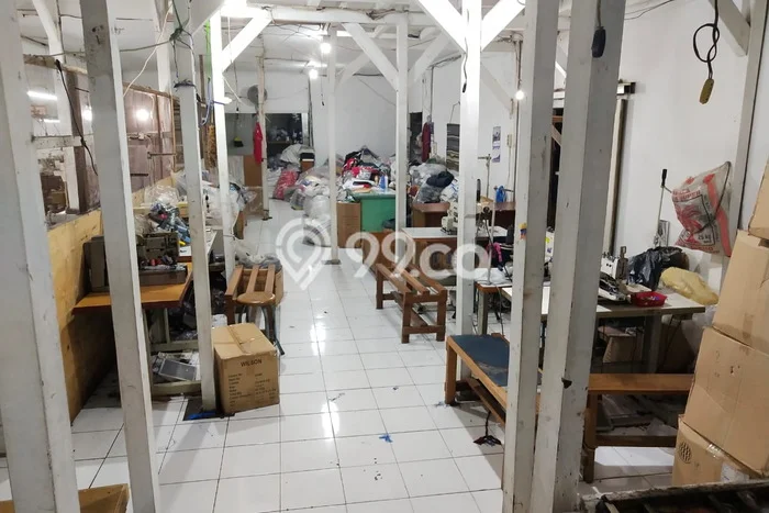 Rumah Elit LB 1100m2 Siap Huni Desain Elegan di Cijerah, Bandung Rumah Elit LB 1100m2 Siap Huni Desain Elegan di Cijerah, Bandung