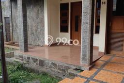 Ready to Use! Luxury House LT 263m2 Desain Elegan di Condet Ready to Use! Luxury House LT 263m2 Desain Elegan di Condet