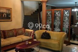 Rumah Luxury Modern Tanpa Renovasi di Gandaria Jakarta Selatan Rumah Luxury Modern Tanpa Renovasi di Gandaria Jakarta Selatan