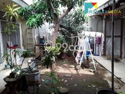 Siap Huni Hunian Elit 4 Kamar di Senen Dekat ke Mana Pun Siap Huni Hunian Elit 4 Kamar di Senen Dekat ke Mana Pun