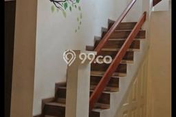 For Sale! Luxury House LT 210m2 Desain Elegan di Cipete For Sale! Luxury House LT 210m2 Desain Elegan di Cipete