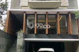 Rumah Sewa Jakarta Selatan LT 150m2 LB 295m2 Area Cipete Rumah Sewa Jakarta Selatan LT 150m2 LB 295m2 Area Cipete