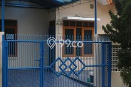For Sale Hunian Rumah Terawat 2 KT di BSD Nusaloka, Tangerang For Sale Hunian Rumah Terawat 2 KT di BSD Nusaloka, Tangerang