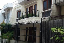 Dijual Rumah Luas Megah Dengan View Cantik di Roxy, Jakarta Pusat Dijual Rumah Luas Megah Dengan View Cantik di Roxy, Jakarta Pusat