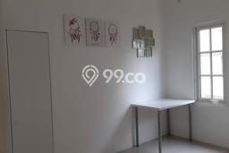 Rumah Strategis 3 Kamar Tidur dan 3 Kamar Mandi di Lokasi Strategis Bintaro, Tangerang Selatan Rumah Strategis 3 Kamar Tidur dan 3 Kamar Mandi di Lokasi Strategis Bintaro, Tangerang Selatan