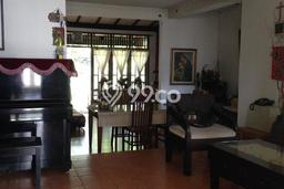 Rumah di Sawangan, Depok, LT 321m² Bangunan 200m² Rumah di Sawangan, Depok, LT 321m² Bangunan 200m²