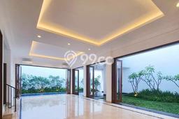 Rumah Luxury Modern Tanpa Renovasi di Pondok Indah Jakarta Selatan Rumah Luxury Modern Tanpa Renovasi di Pondok Indah Jakarta Selatan