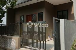 Rumah di Permata Buana, Jakarta Barat, Luas 120m² Bangunan 200m² Rumah di Permata Buana, Jakarta Barat, Luas 120m² Bangunan 200m²